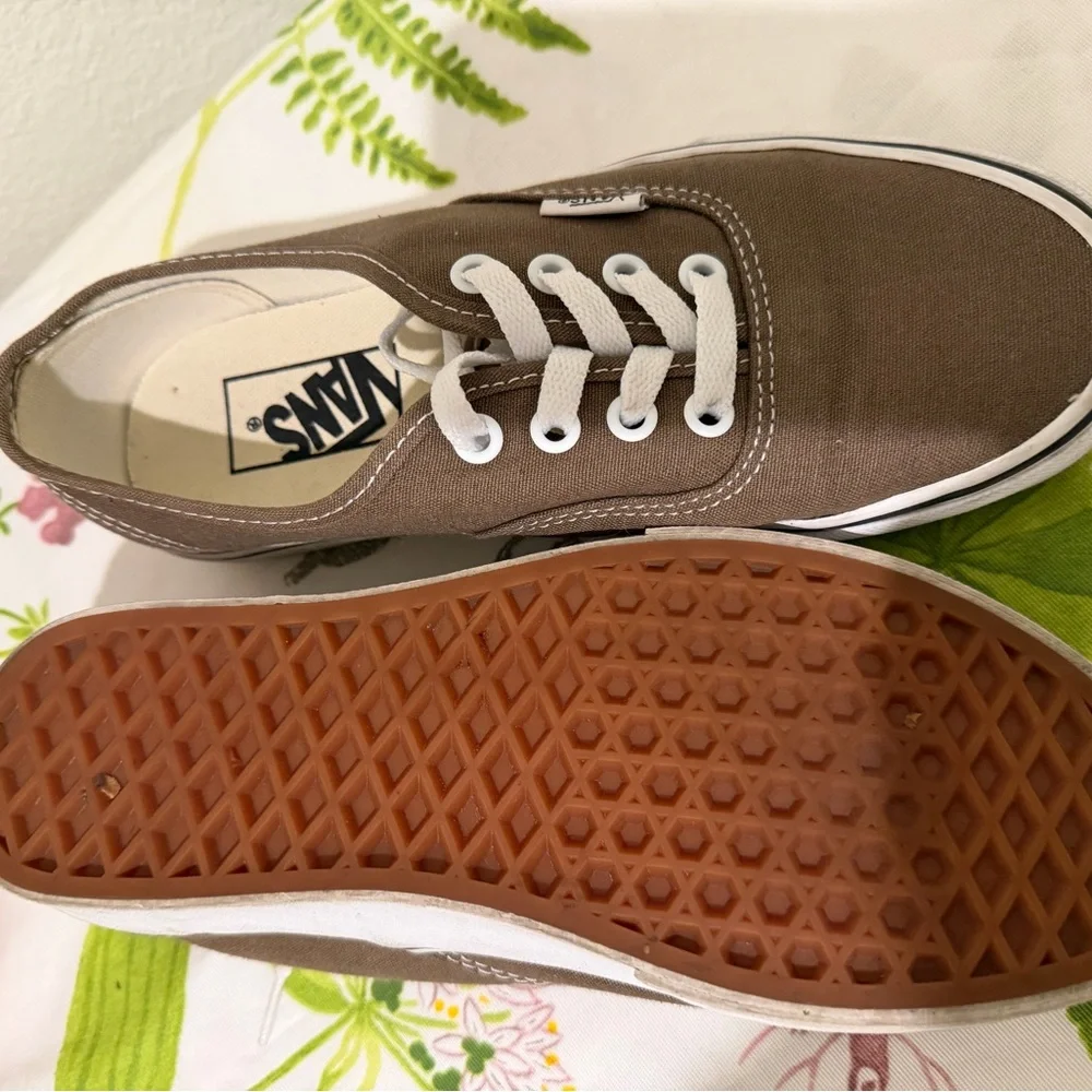 Vans forest green Canvas Sneakers with White Accents - Picture 3 of 5